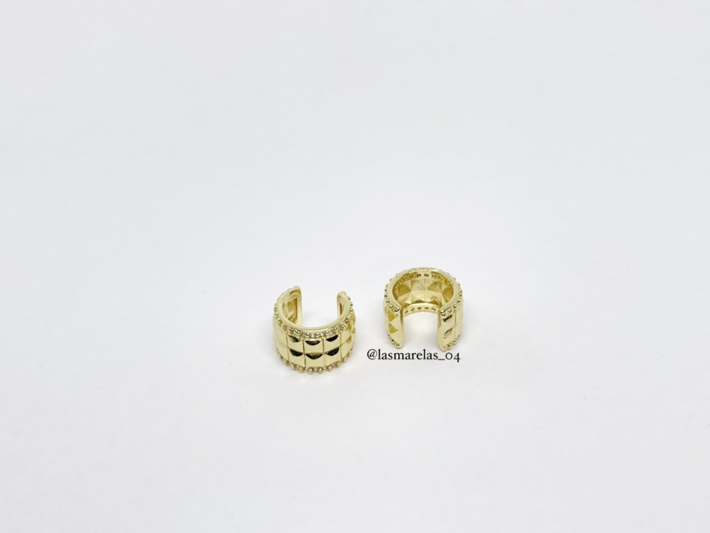 Ear cuff N° 1 - Laminado de Oro