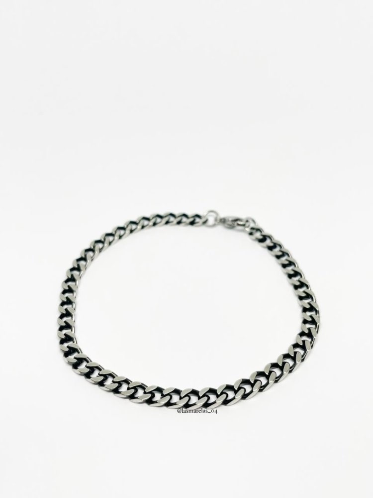Pulsera color negro plateado Estilo 3