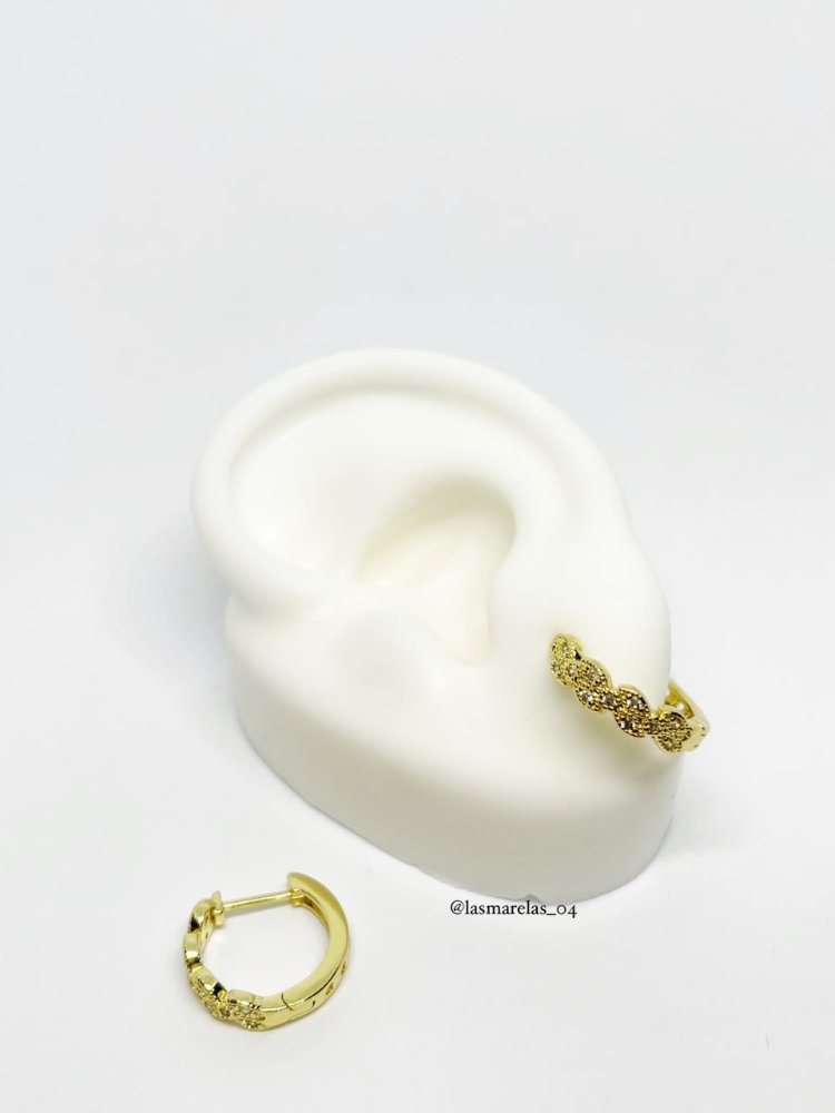 Argollas redondas piedras hojas  N° 24 -Laminado de oro