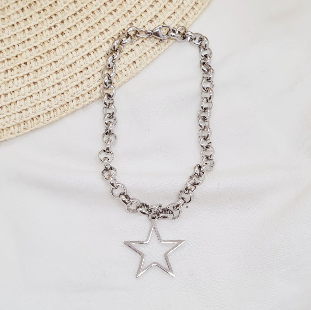 Pulsera con dije clásico - estrella calada