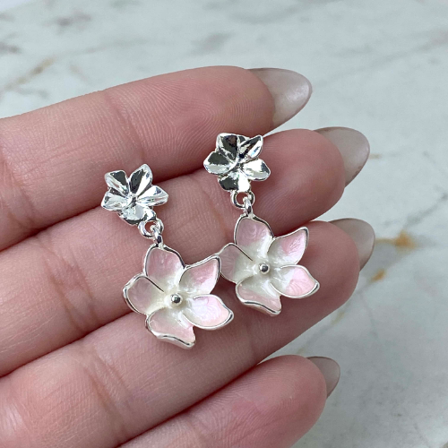 Aros acero blanco flor lisa con flor colgante - Rosa