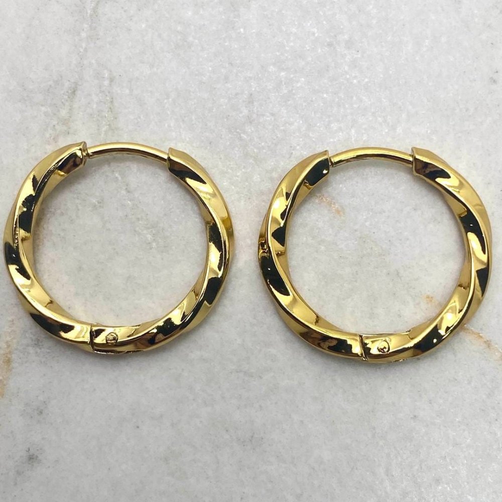 Argollas bisagra torzada- acero dorado