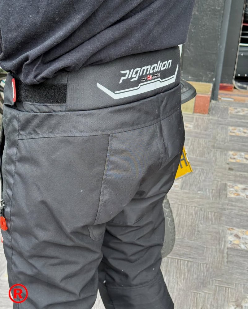 PANTALON CON PROTECCION PIGMALION