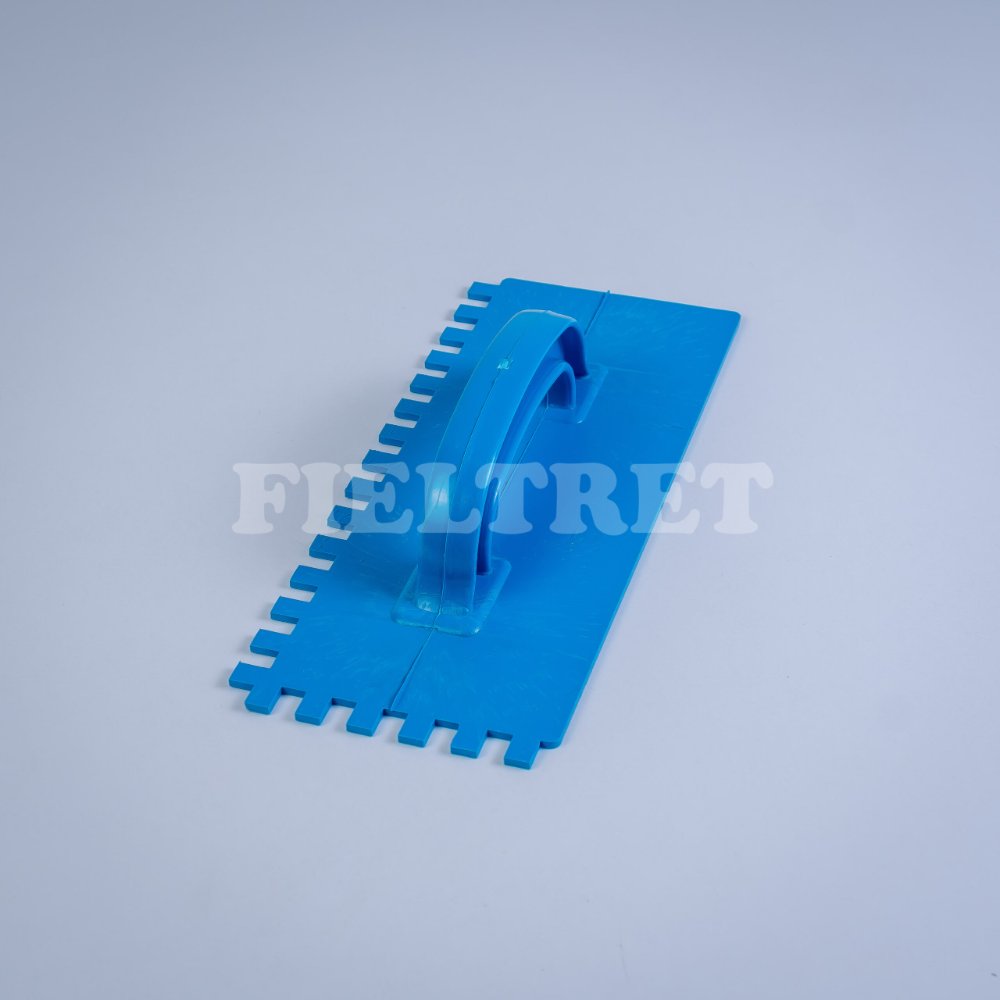 Llana dentada 8x8 Plastica "fieltret"
