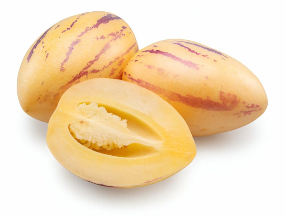 Pepino fruta