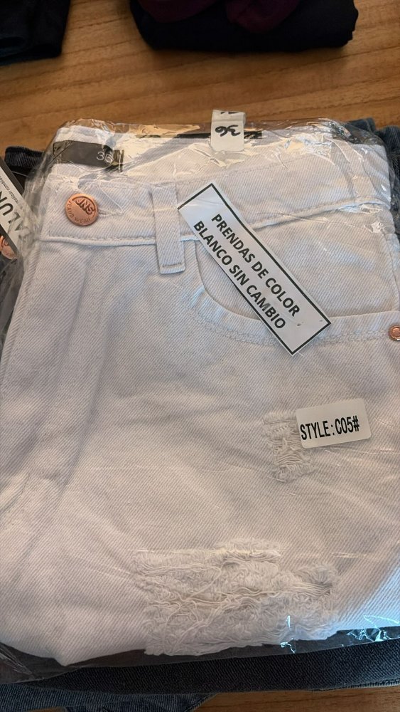 SHORT BLANCO