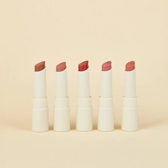 Labial en barra velved atenea
