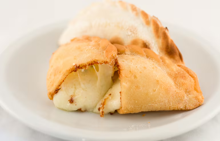 EMPANADAS DE QUESO