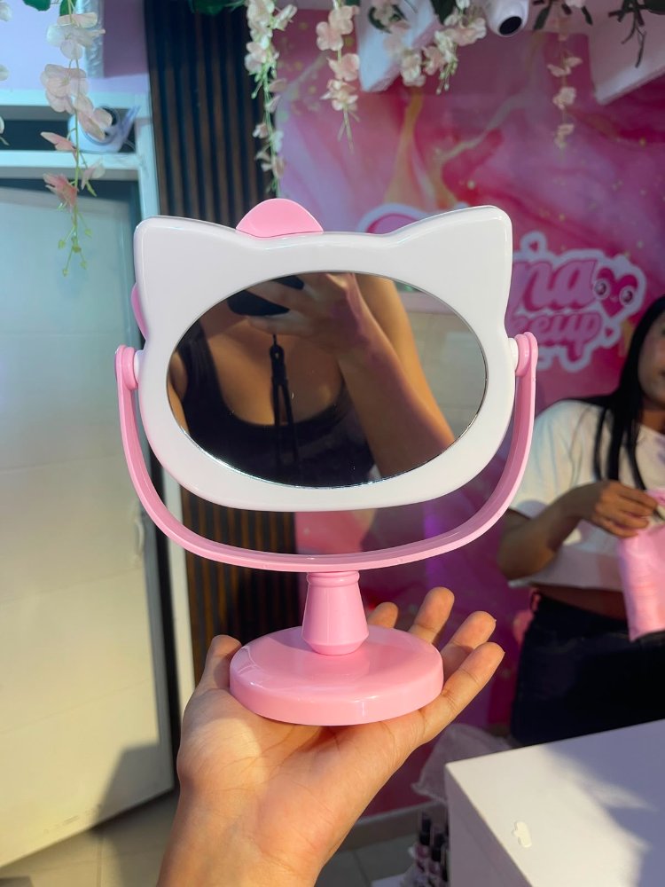 Espejo de hello kitty