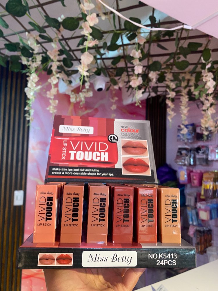 Labial en barra matte Vivid