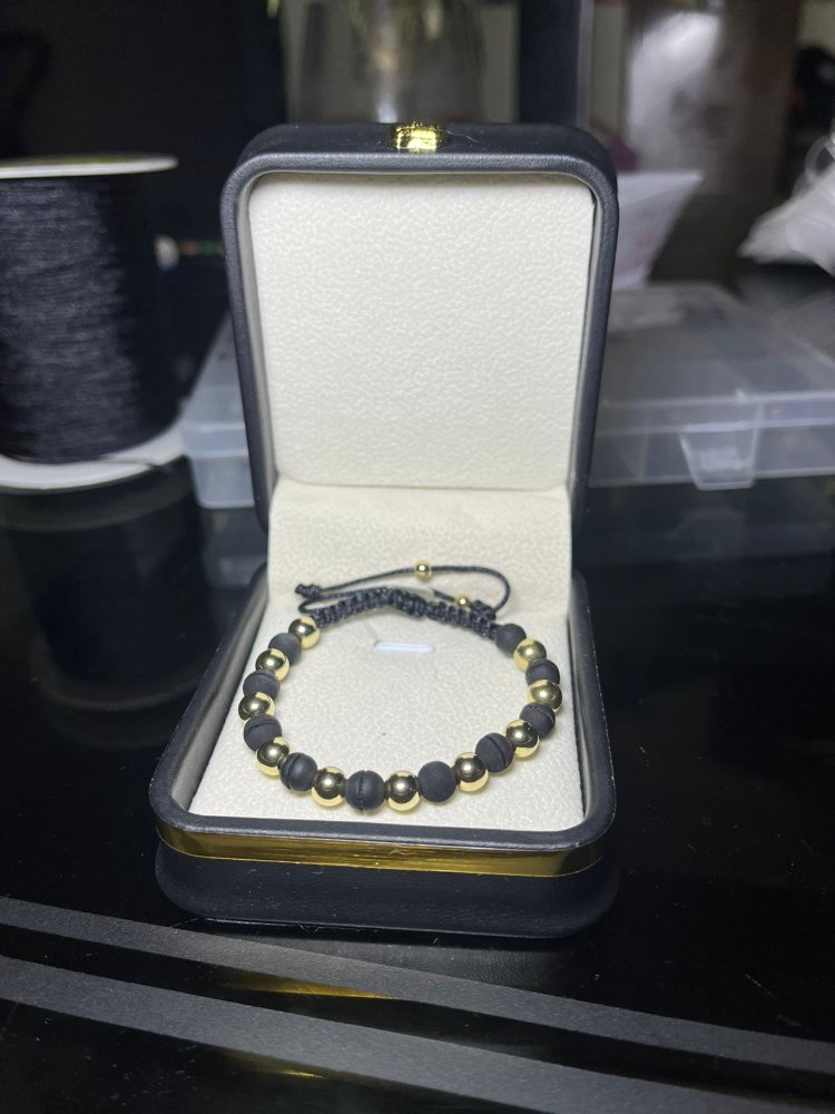 Pulsera negra con neopreno