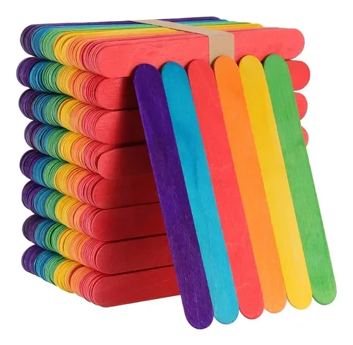 Paletas de madera de colores