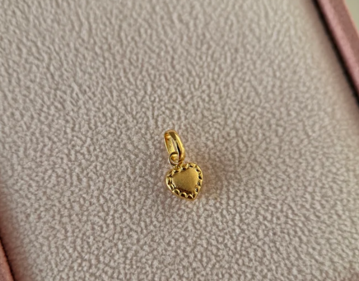 DIJE CORAZON LISO Y BORDEADO 1.2CM ORO AMARILLO COL 18K - 0,27GR