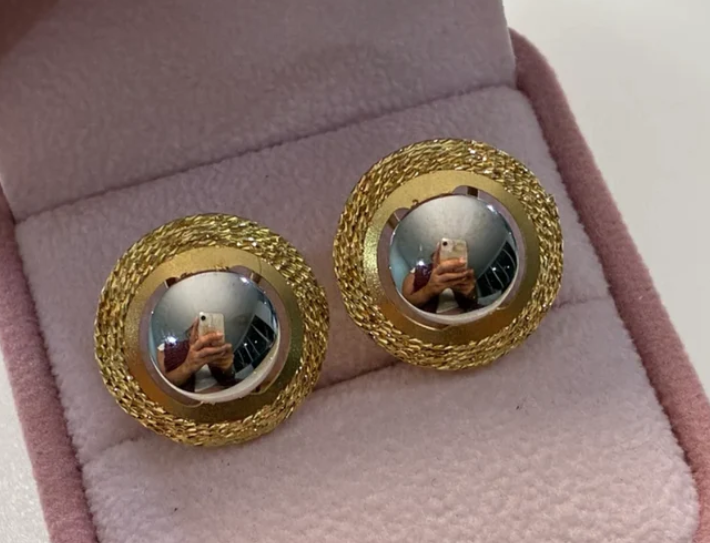 CANDONGAS ESTILO CONCHAS DIAMANTADAS ORO BLANCO Y AMARILLO ITALY 18K - 4,26GR