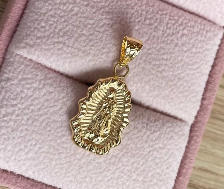 DIJE VIRGEN DE GUADALUPE SILUETA 2.5CM ORO AMARILLO COL 18K - 1,02GR
