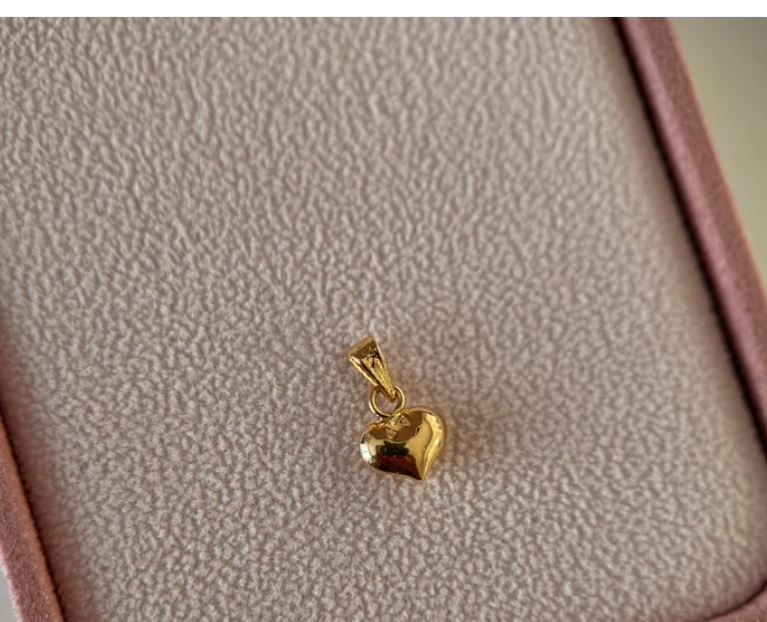 DIJE CORAZON LISO INFLADO 1.4CM ORO AMARILLO COL 18K - 0,34GR