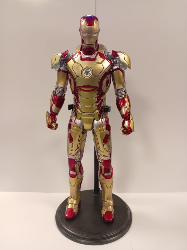 IRON MAN MARK 42