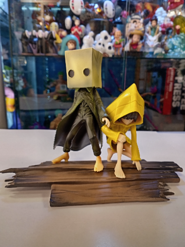 LITTLE NIGHTMARES