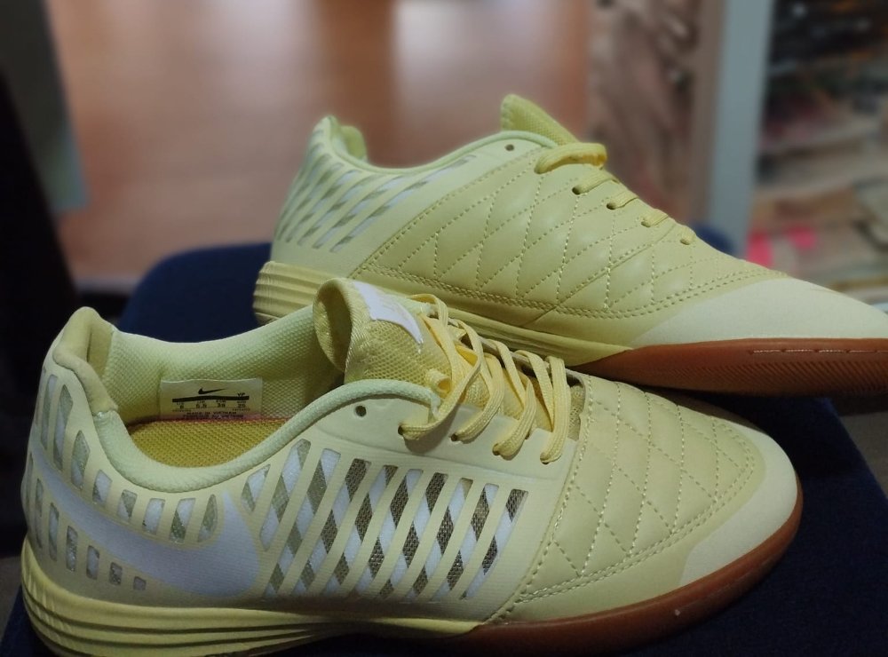 NIKE LUNAR GATO AMARILLO 40