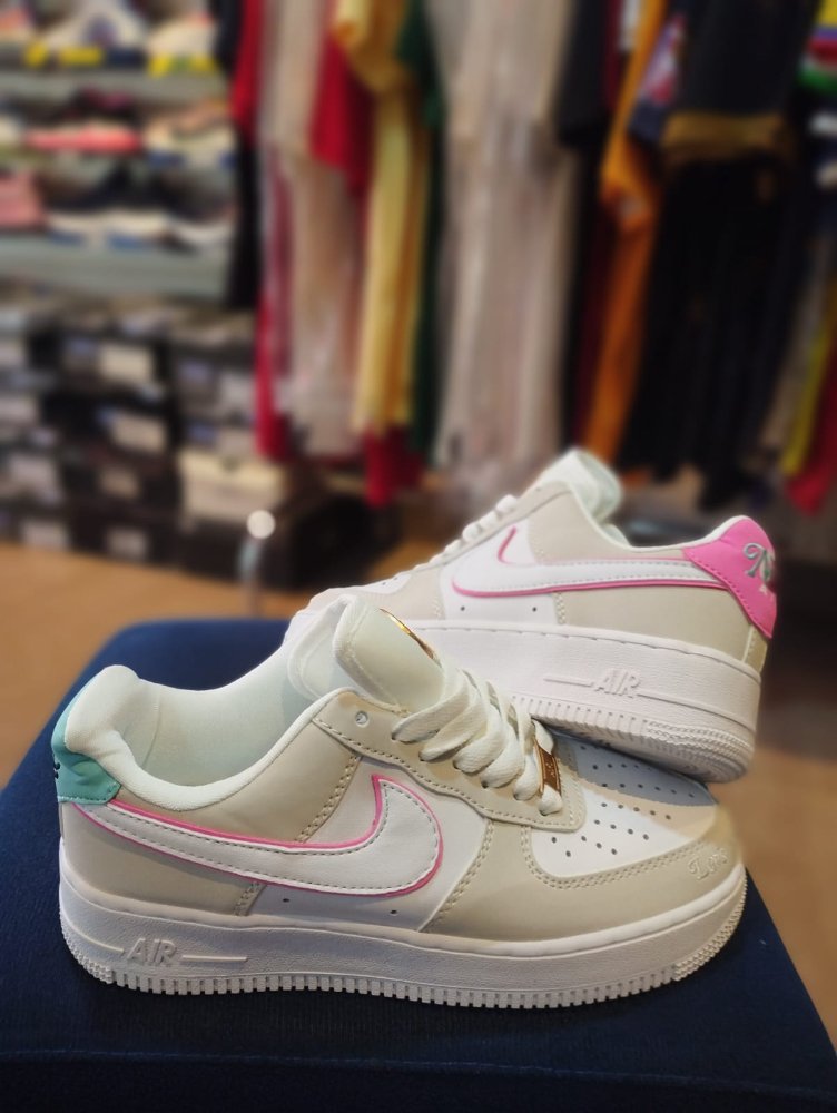NIKE AIR  36