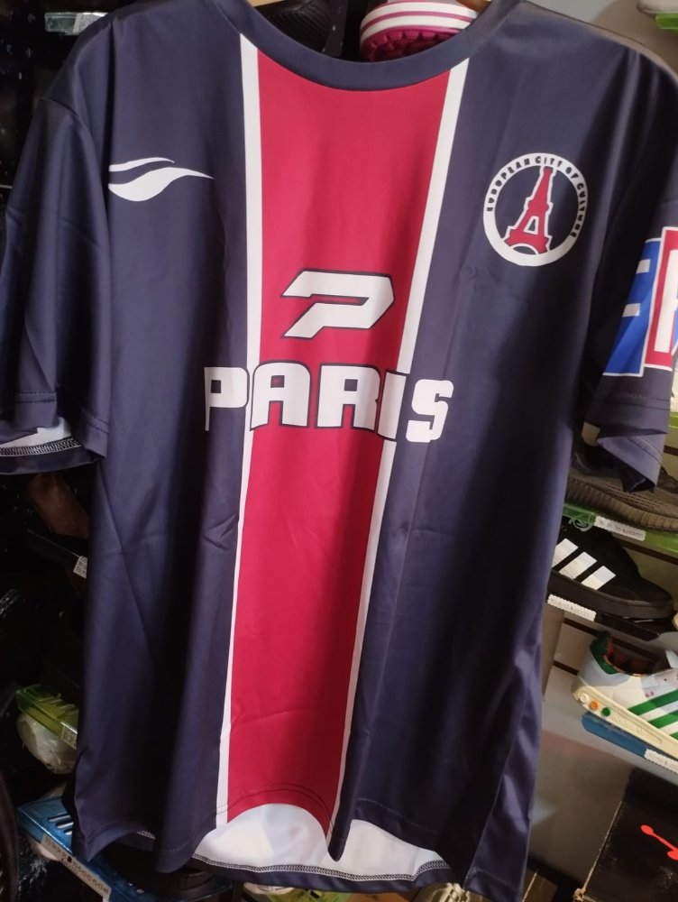 BUZP PARIS L