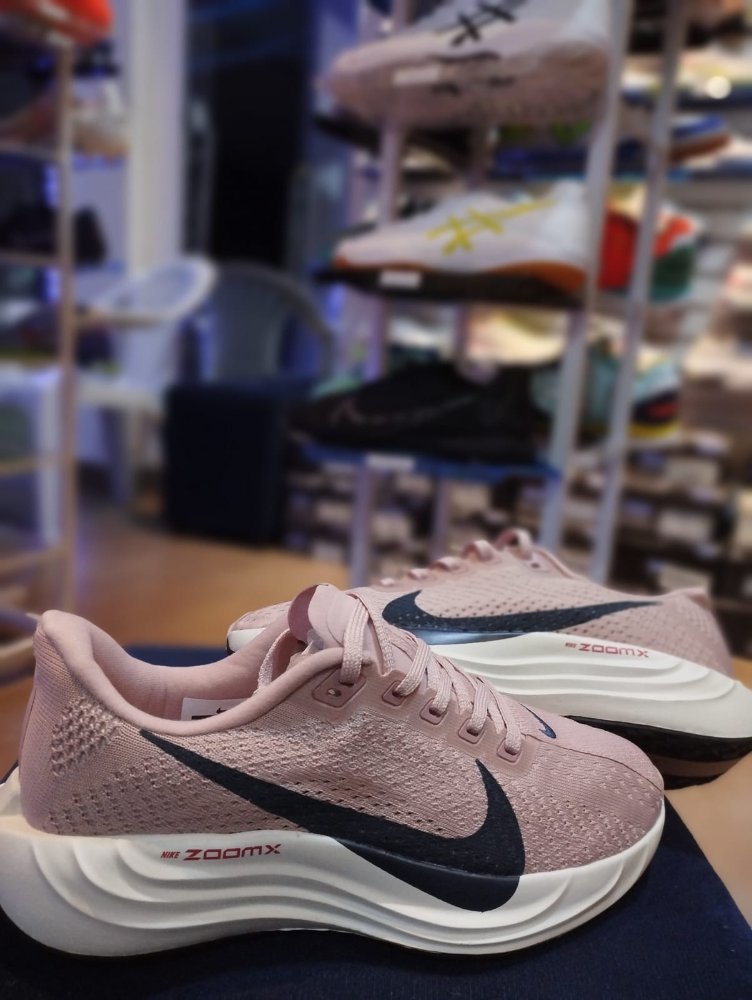 NIKE PEGASUS 38