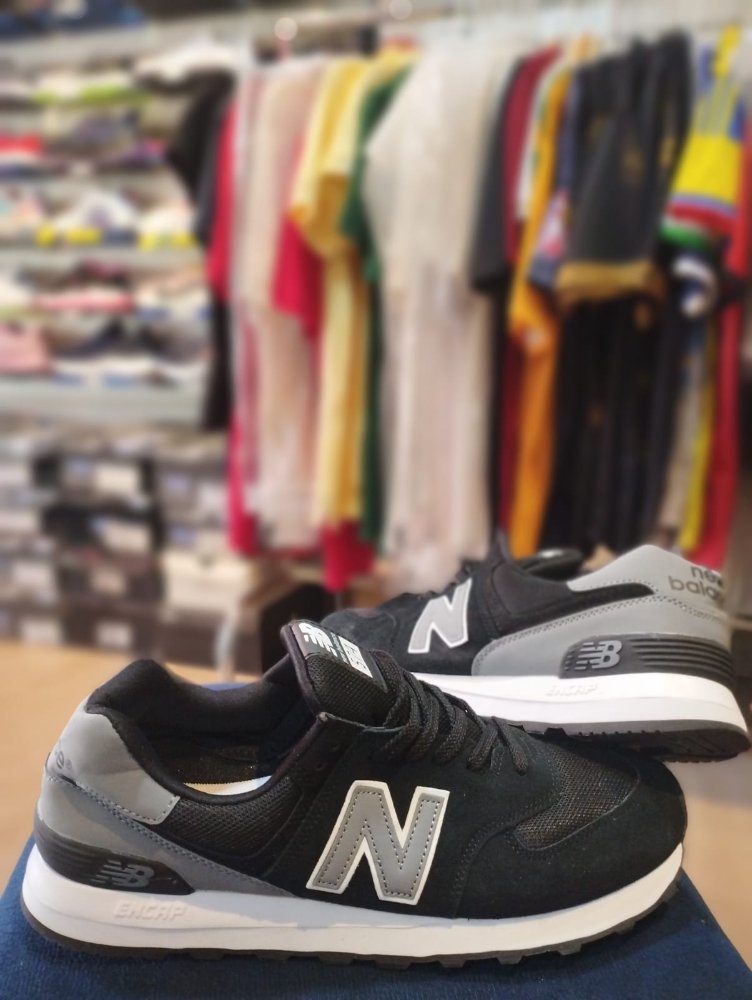 NEW BALANCE 574 43