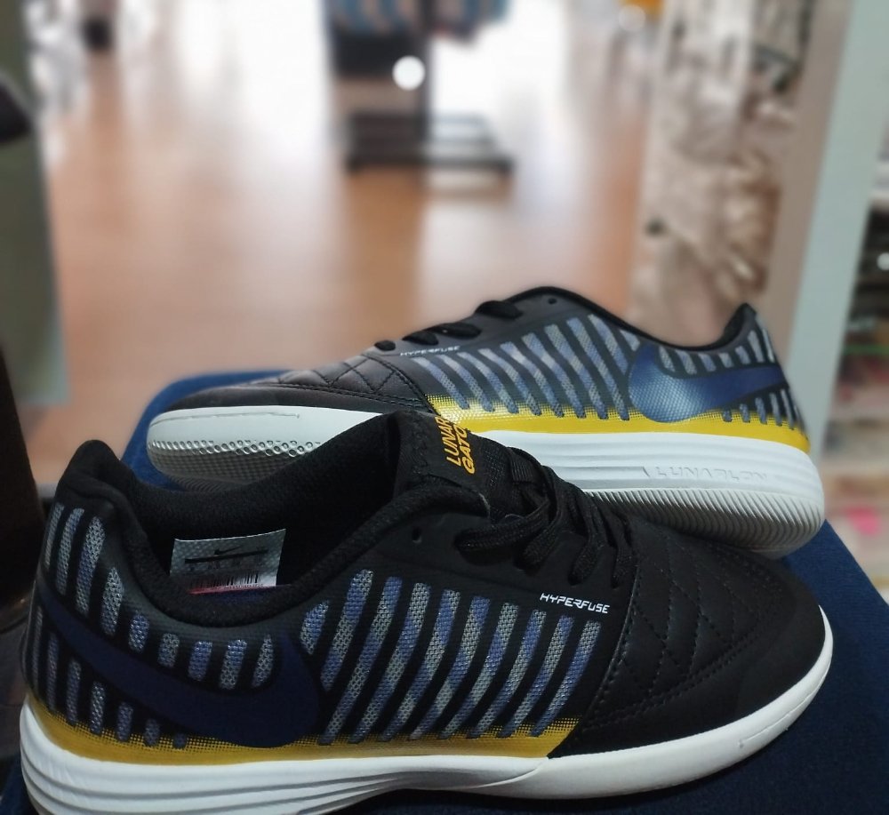 NIKE GATO LUNAR 40
