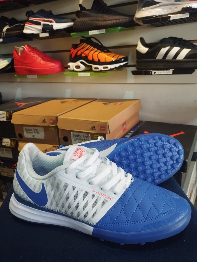LUNAR GATO AZUL 40