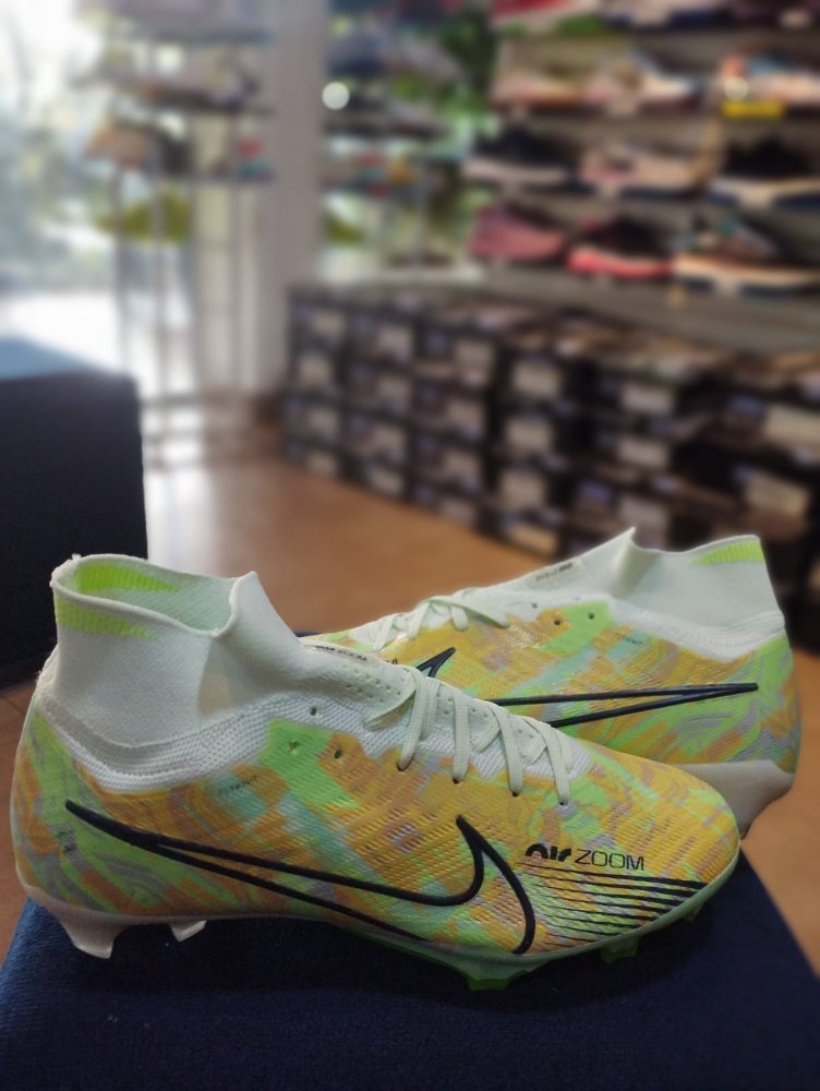GUAYOS NIKE 43