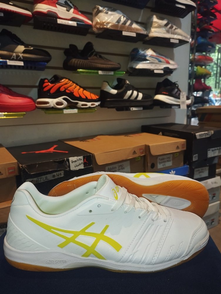 ASICS BLANCO 39