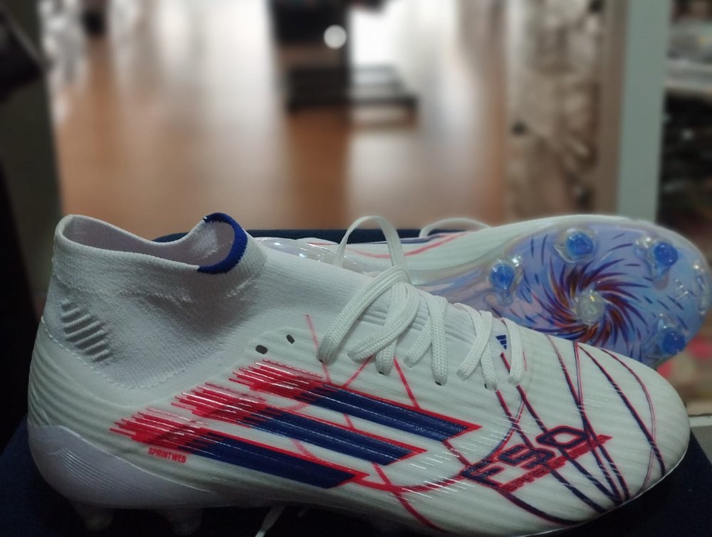 GUAYOS ADIDAS F50 40