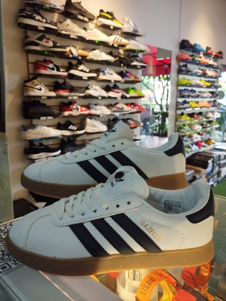 ADIDAS GAZELLE 41