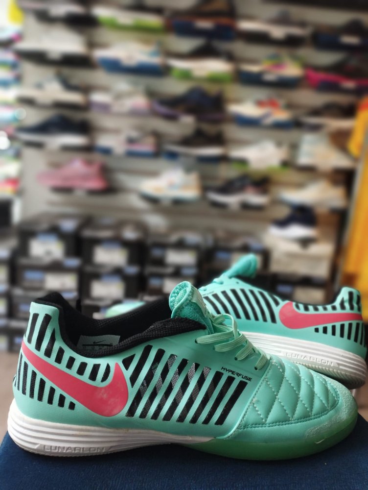 NIKE LUNAR GATOO 45