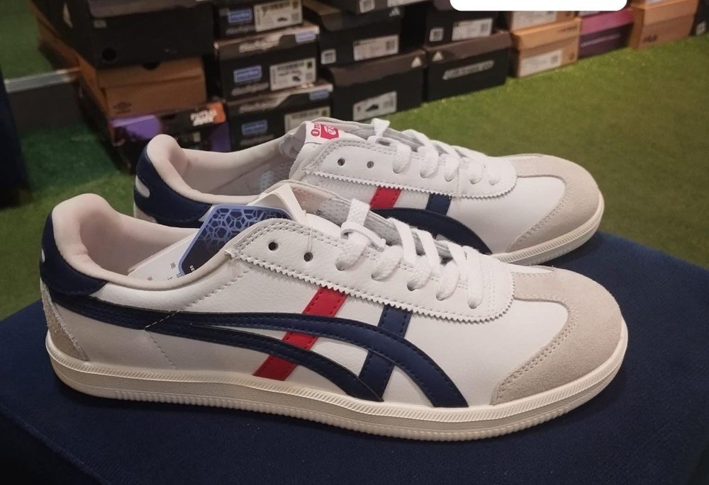 ONITSUKA TIGER 44