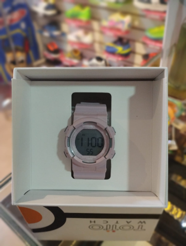 RELOJ DIGITAL PIXEL TOTTO