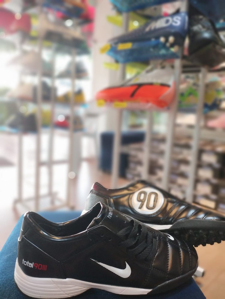 TOTAL 90 NEGRO 42