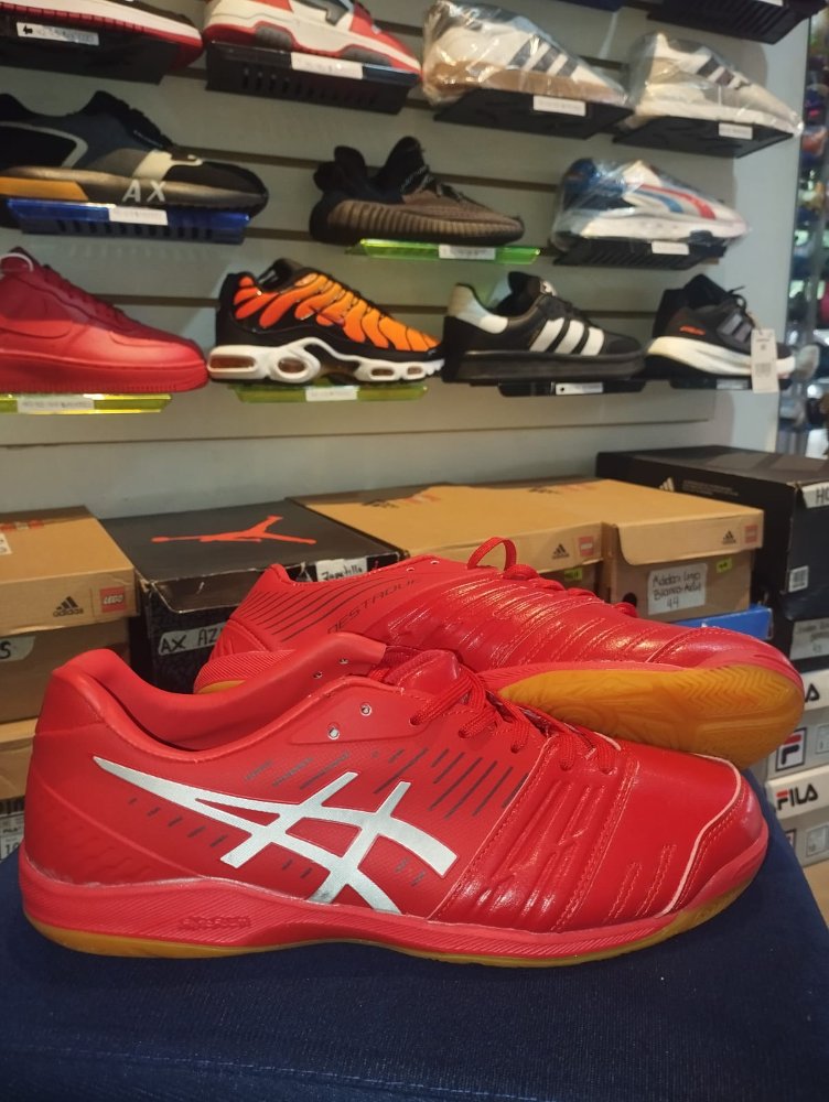 ASICS ROJO 39