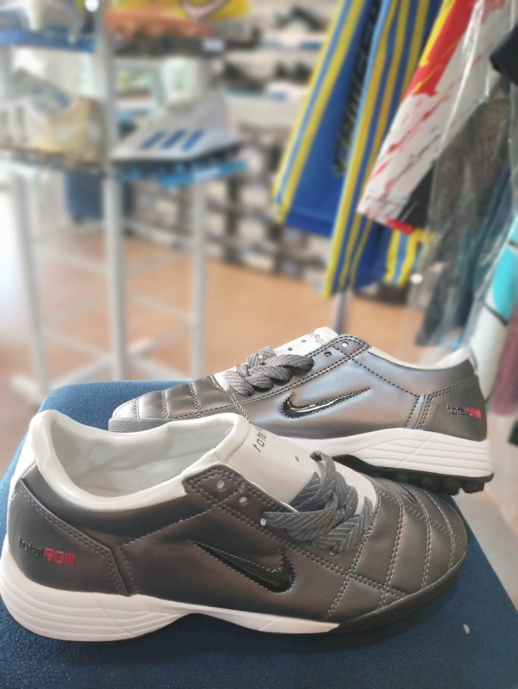 TOTAL 90 GRIS 42