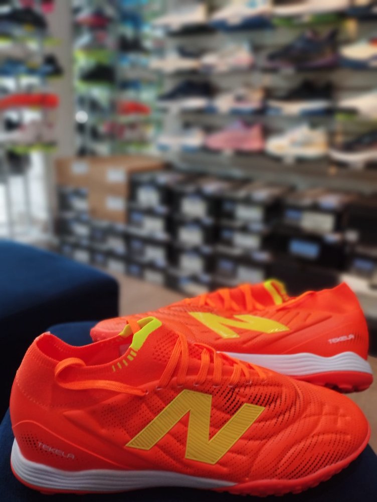 NEW BALANCE NAR. 44
