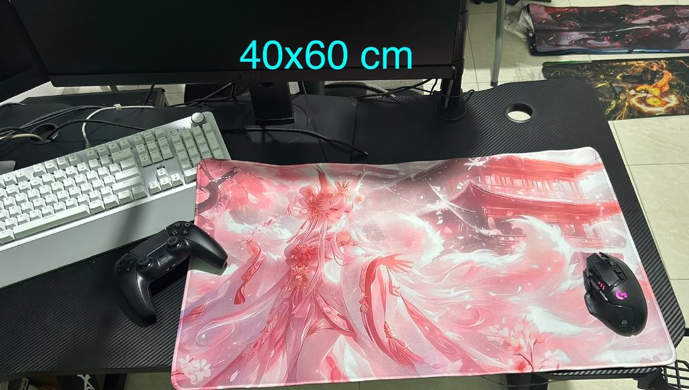 gata rosa 40x60cm