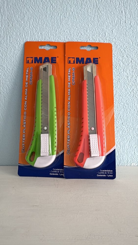 Cútter mae metal grande