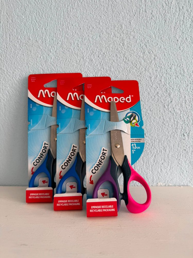 Tijeras maped oficina