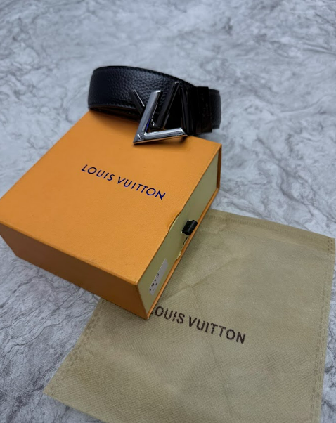 CORREA LOUIS VUITTON -