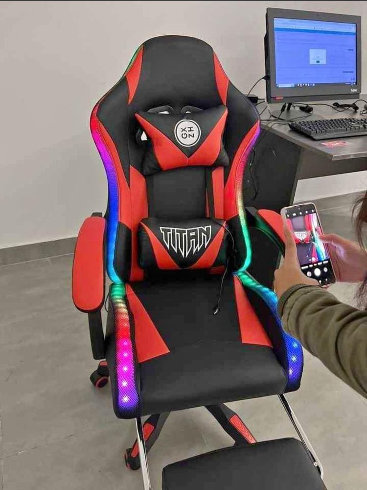 J - Silla Gamer Xion RGB con Reposapies