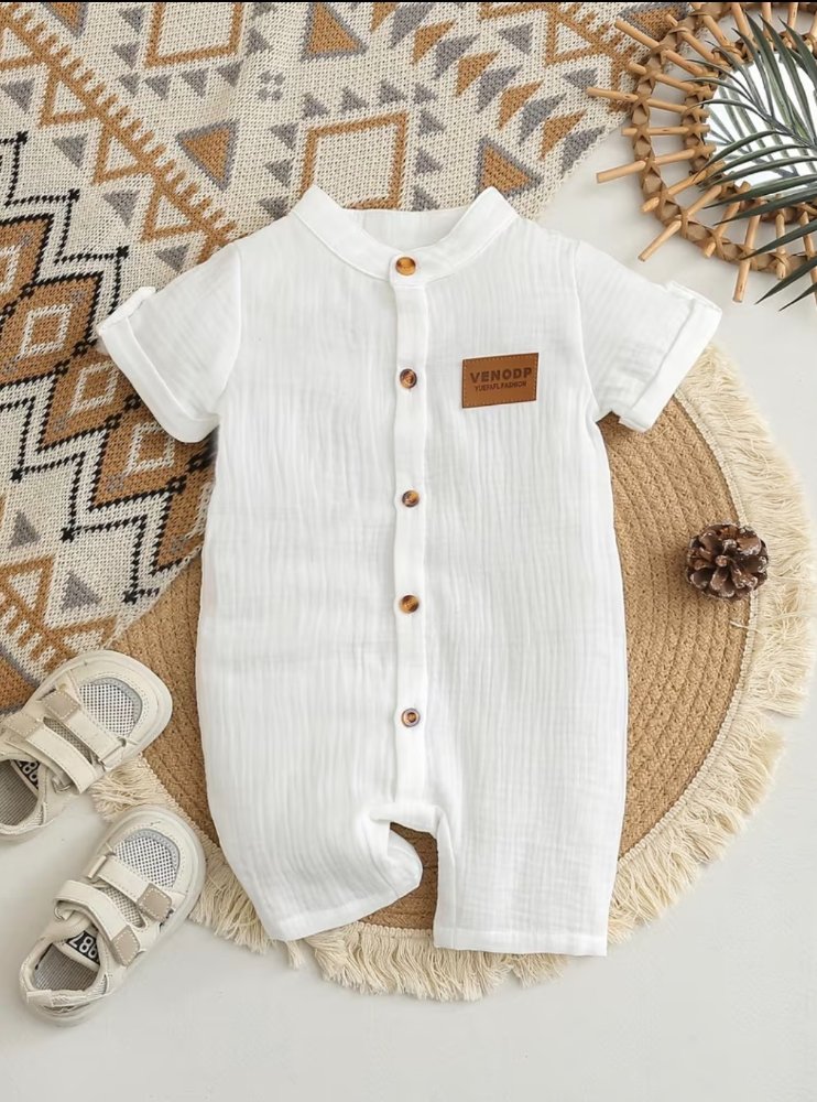 Mameluco Blanco con botones niño