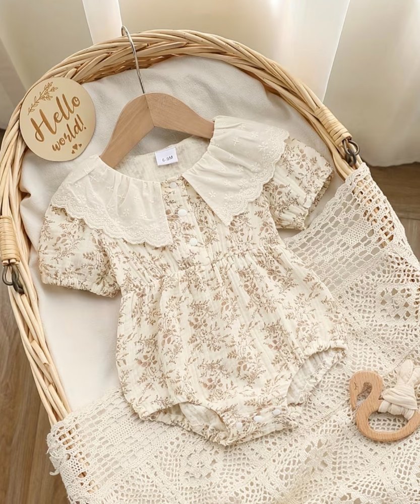 Mameluco Vintage con Ramitas