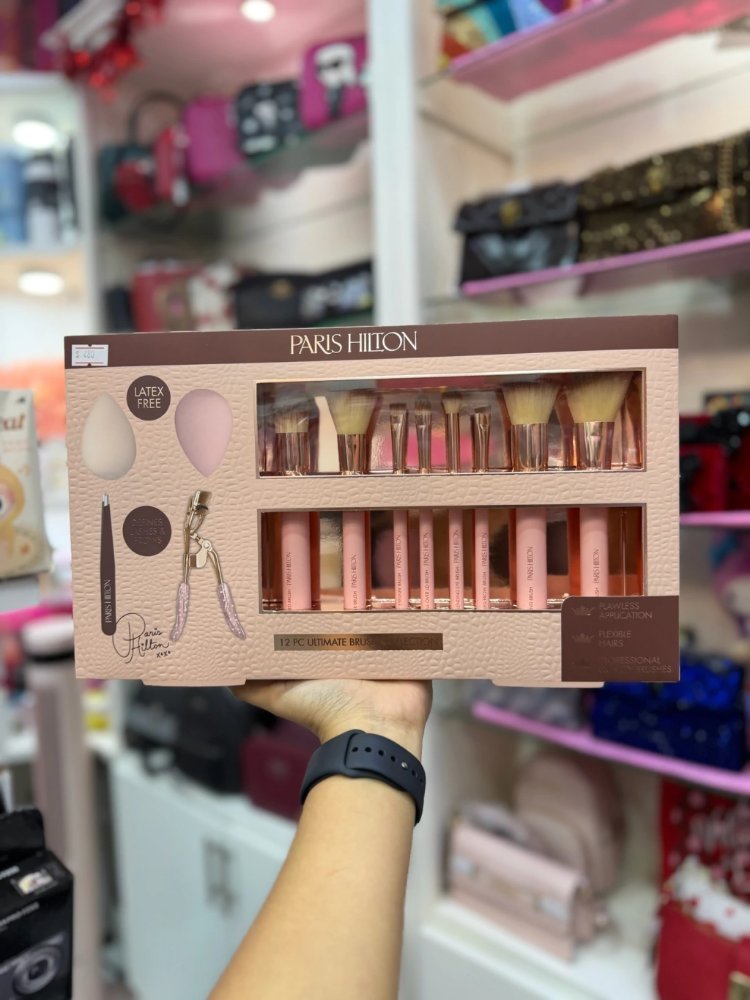 12 Pc Ultimate Brush Collection PARIS HILTON