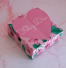 Caja Feliz Día corazón rosa