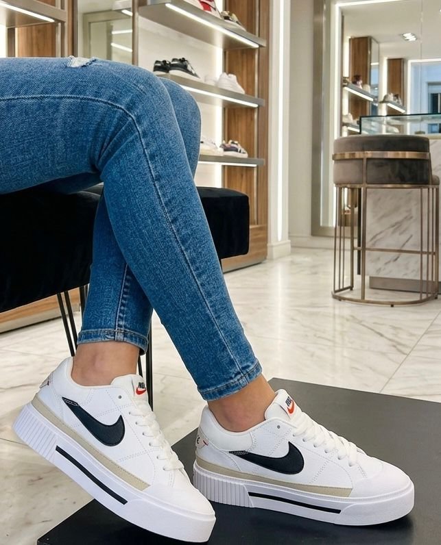TENI NIKE COURT LEGACY BLANCO